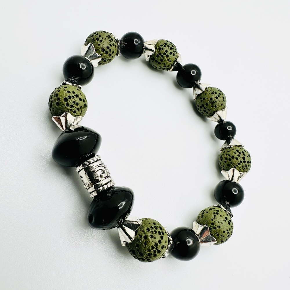 Green planet bracelet